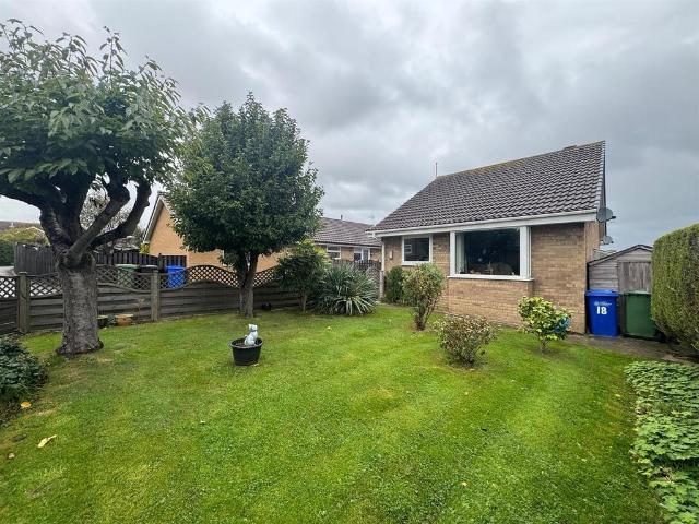 Bungalow for sale in The Pastures, Filey