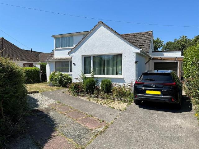 Bungalow for sale in Strode, Devon