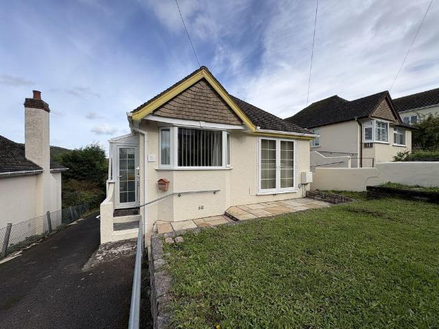 Bungalow for sale in Mochdre