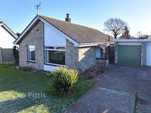 Bungalow for sale in Appley, Ryde