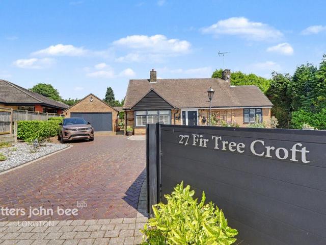 Bungalow for sale in Baswich, Staffordshire