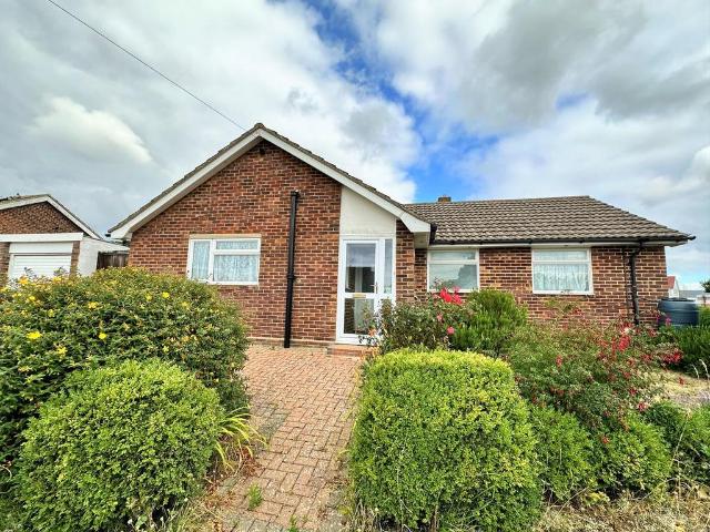 Bungalow for sale in Pebsham, Heathlands
