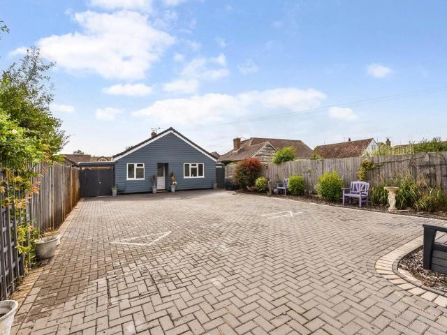 Bungalow for sale in Littlecote, West Sussex