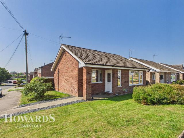 Bungalow for sale in Eastbridge, Suffolk