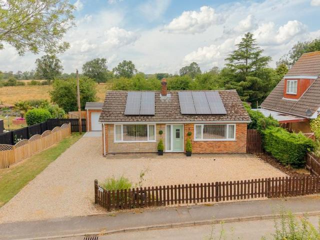 Bungalow for sale in Belleau, Lincolnshire