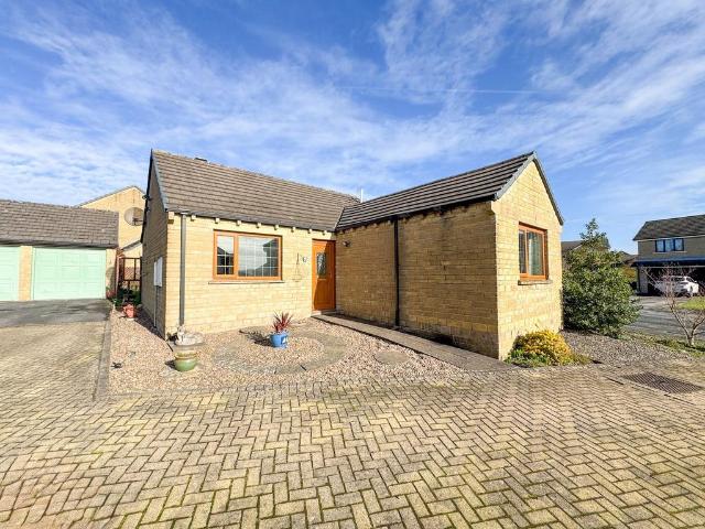 Bungalow for sale in Netherton, Berry Brow