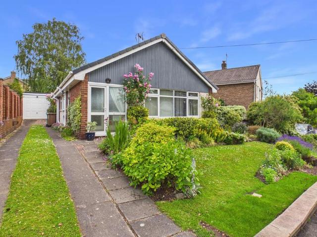 Bungalow for sale in North Ferriby, East Riding Of Yorkshire