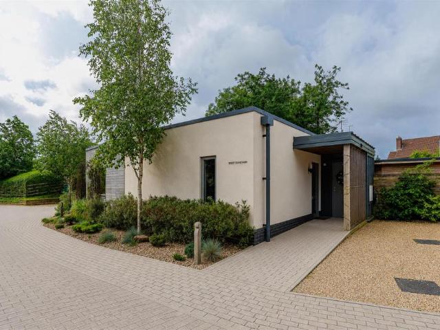 Bungalow for sale in Falcon Lodge, Wales