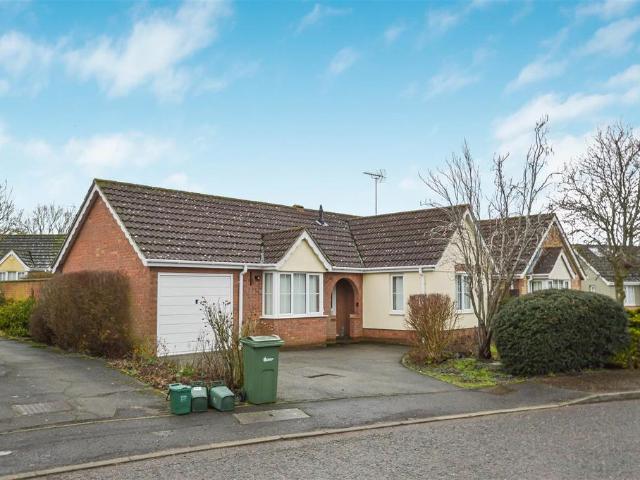 Bungalow for sale in Chipping Hill, Essex