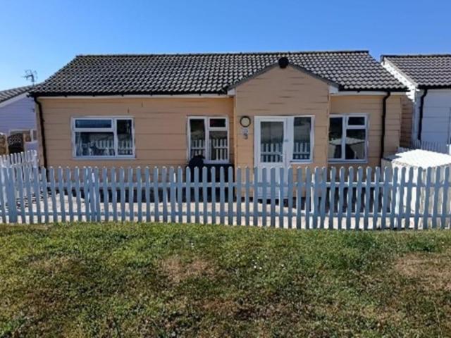 Bungalow for sale in Comers, Norfolk