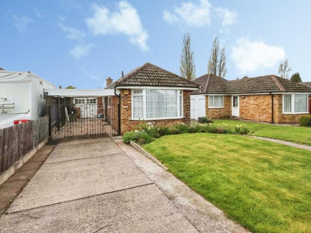 Bungalow for sale in Little Sutton, Sutton Coldfield