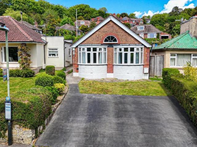 Bungalow for sale in Broomgrove, Guestling Green