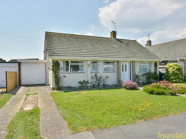 Bungalow for sale in Old Town, Heathlands