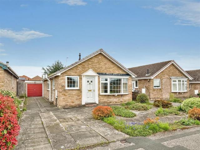 Bungalow for sale in Haxby, York