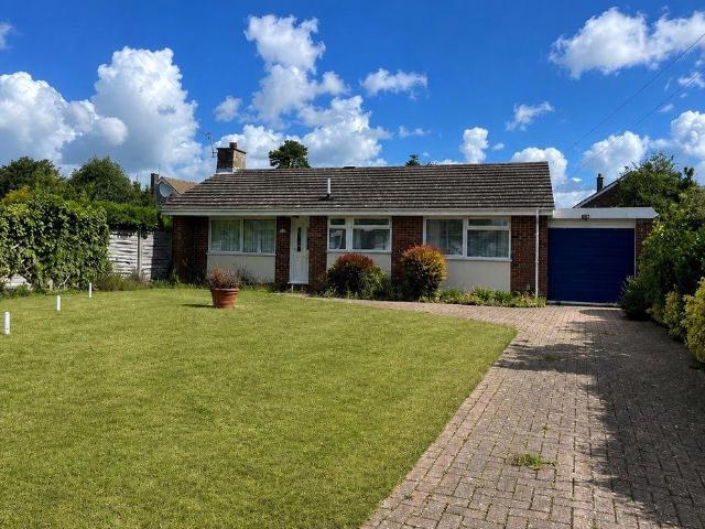 Bungalow for sale in Upper Walmer, Ash