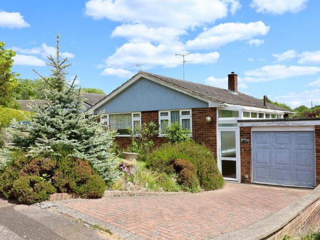 Bungalow for sale in Nevill Park, Sandown Park