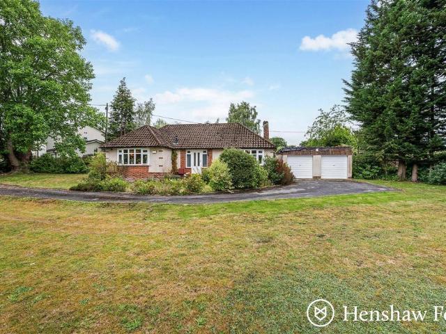 Bungalow for sale in Wiltshire