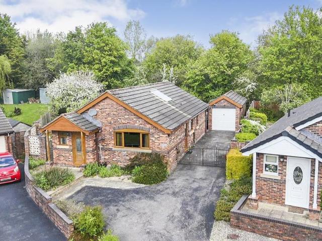 Bungalow for sale in Gobowen, Shropshire