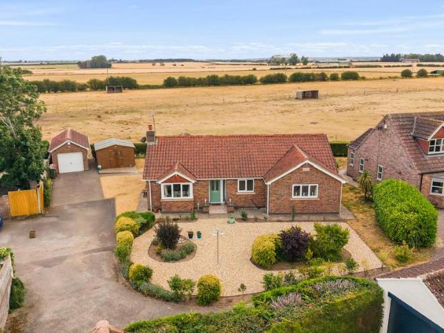 Bungalow for sale in Messingham, North Lincolnshire