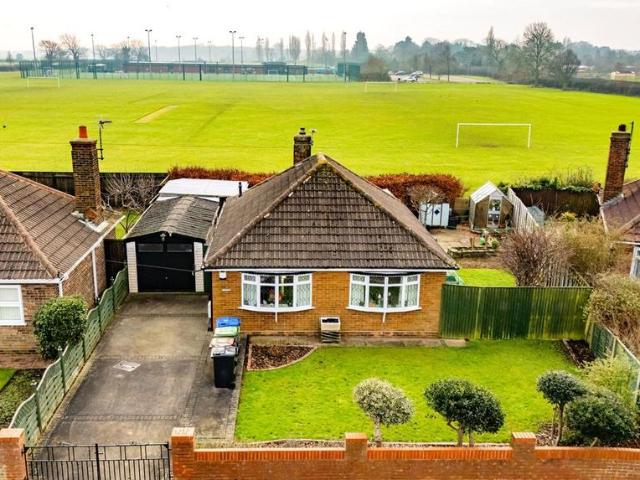 Bungalow for sale in Nunsthorpe, Bradley