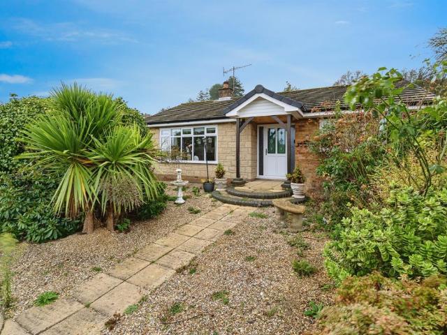 Bungalow for sale in Comers, Norfolk