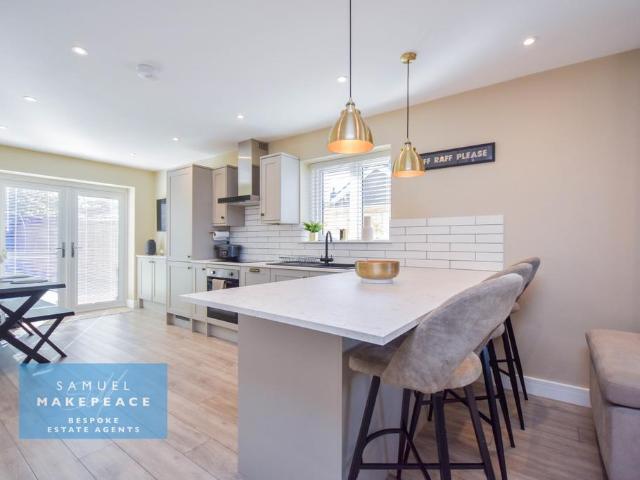 Bungalow for sale in Odd Rode