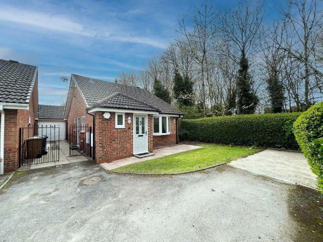 Bungalow for sale in Bloxwich, West Midlands