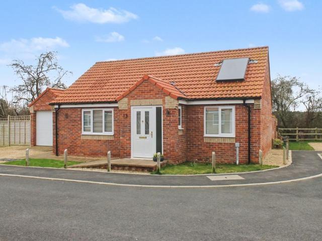 Bungalow for sale in Comers, Norfolk