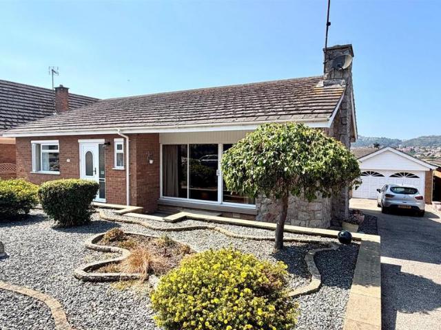 Bungalow for sale in Colwyn Bay, Wales