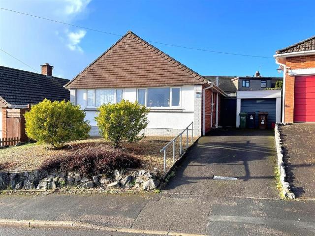 Bungalow for sale in Watergate, Devon