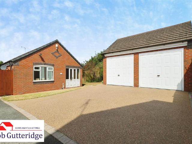 Bungalow for sale in Bradwell, Butterton