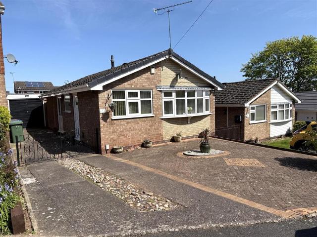 Bungalow for sale in Chadsmoor, Staffordshire