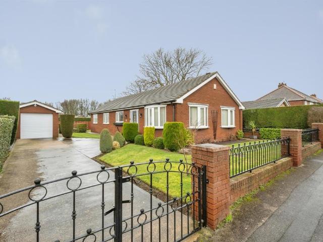 Bungalow for sale in Wath Upon Dearne, South Yorkshire