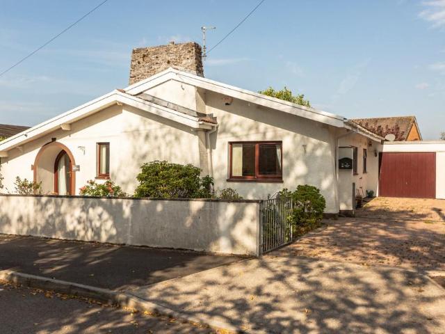 Bungalow for sale in Three Crosses, Wales
