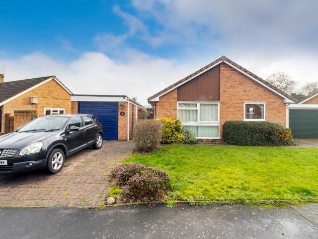 Bungalow for sale in Ripple, Forthampton