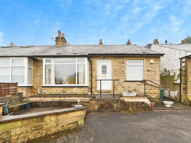 Bungalow for sale in Keighley, West Yorkshire