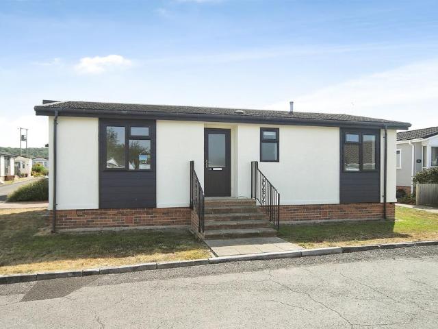 Bungalow for sale in Ruishton