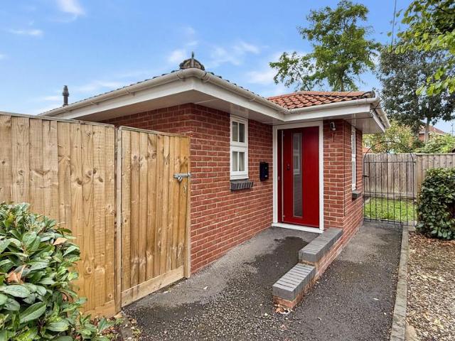 Bungalow for sale in Westbury, Wiltshire