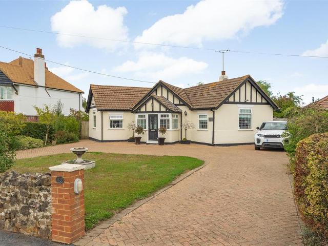 Bungalow for sale in Whitstable, Kent