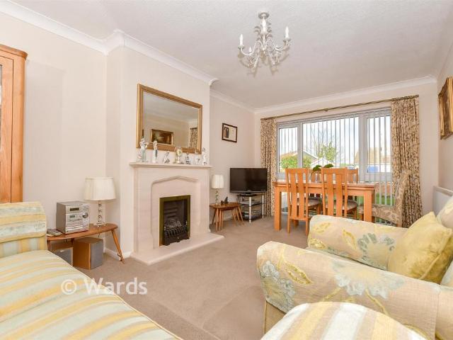 Bungalow for sale in Upton, Acol