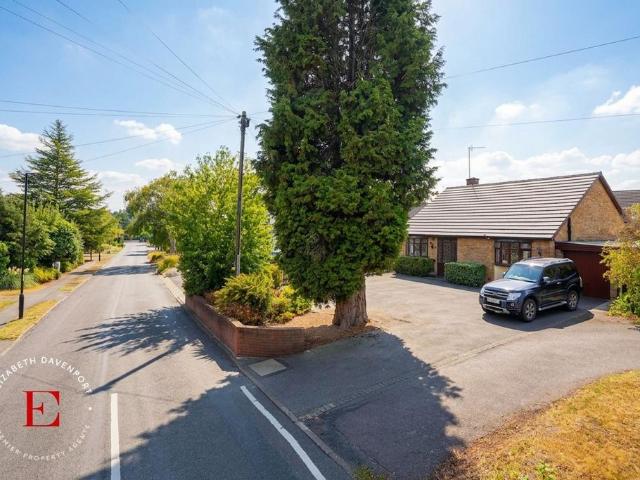 Bungalow for sale in Cannon Park, West Midlands