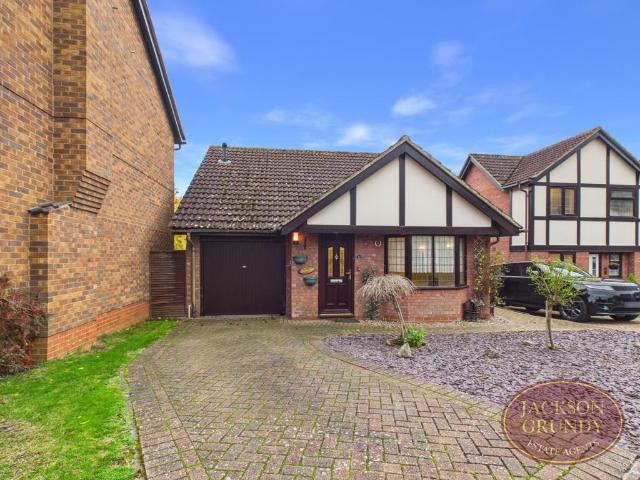Bungalow for sale in Shelfleys, West Northamptonshire