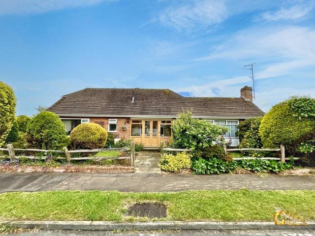 Bungalow for sale in Little Common, Heathlands