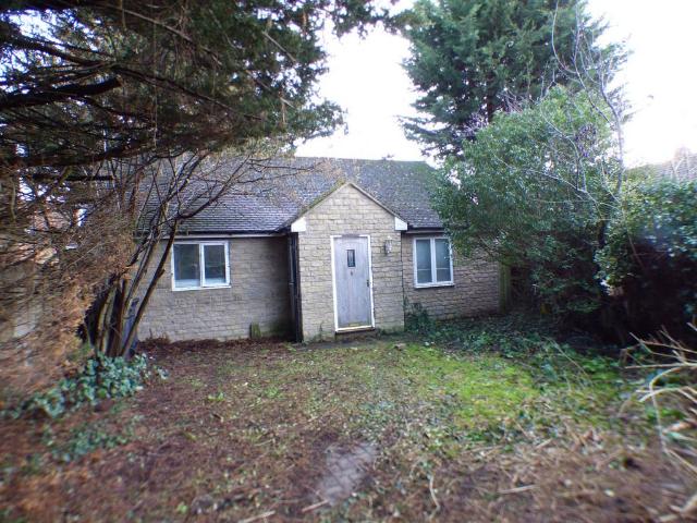 Bungalow for sale in Shipston on Stour, Alderminster