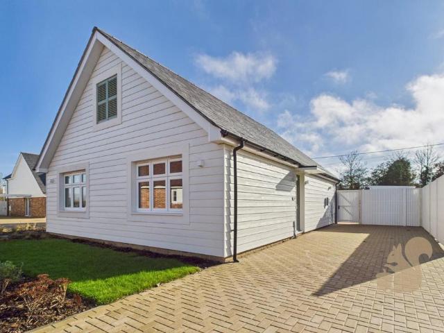 Bungalow for sale in Maldon, Essex