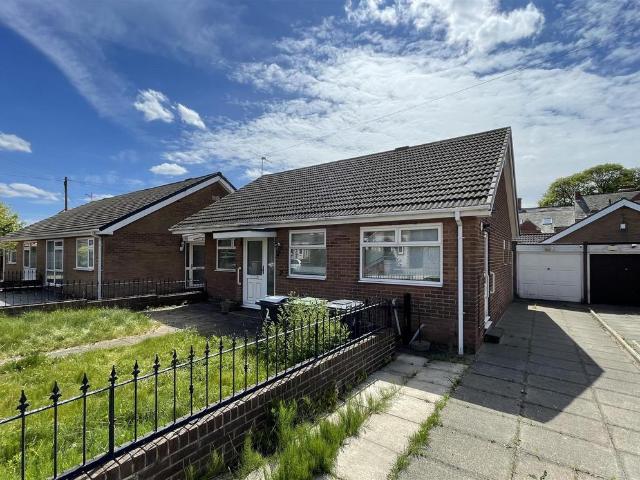 Bungalow for sale in South Shields, Cauldwell