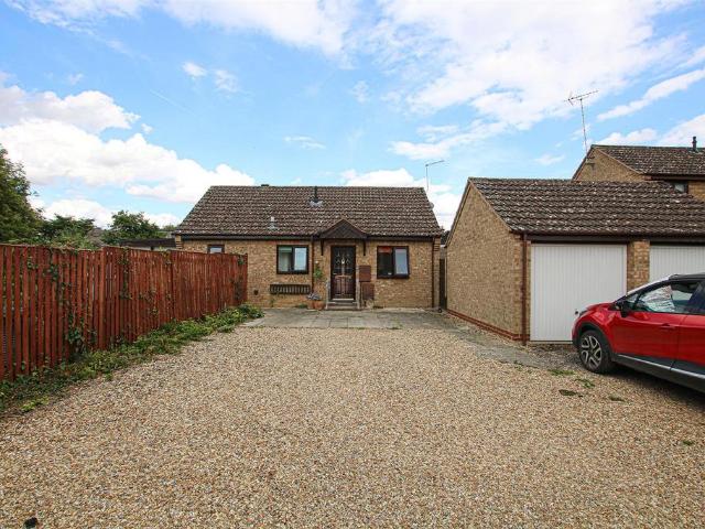 Bungalow for sale in Barway, Cambridgeshire