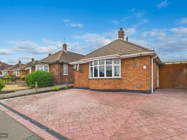 Bungalow for sale in Elmfield, Leicestershire