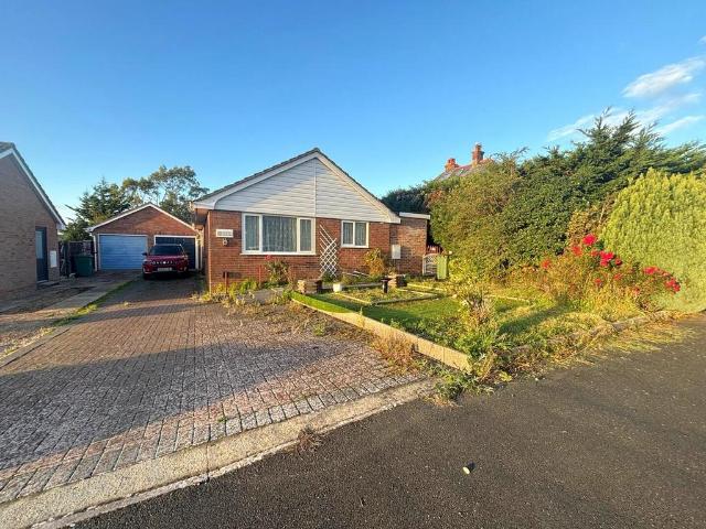 Bungalow for sale in Northwood, Isle of Wight