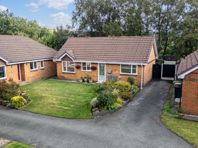 Bungalow for sale in Lee Bank, Greater Manchester